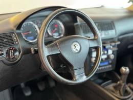 VOLKSWAGEN - GOLF - 2009/2009 - Prata - R$ 52.900,00